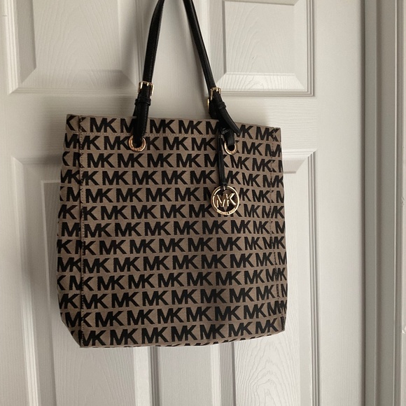 Michael Kors Handbags - Michael Kors, tote bag/shopping tote